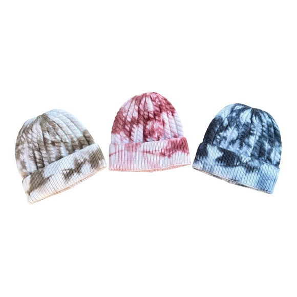 Accessories - Lot of 3 • Women's Tie-Dye Marble Beanie Trio - Cream, Green, Mauve and Charcoal